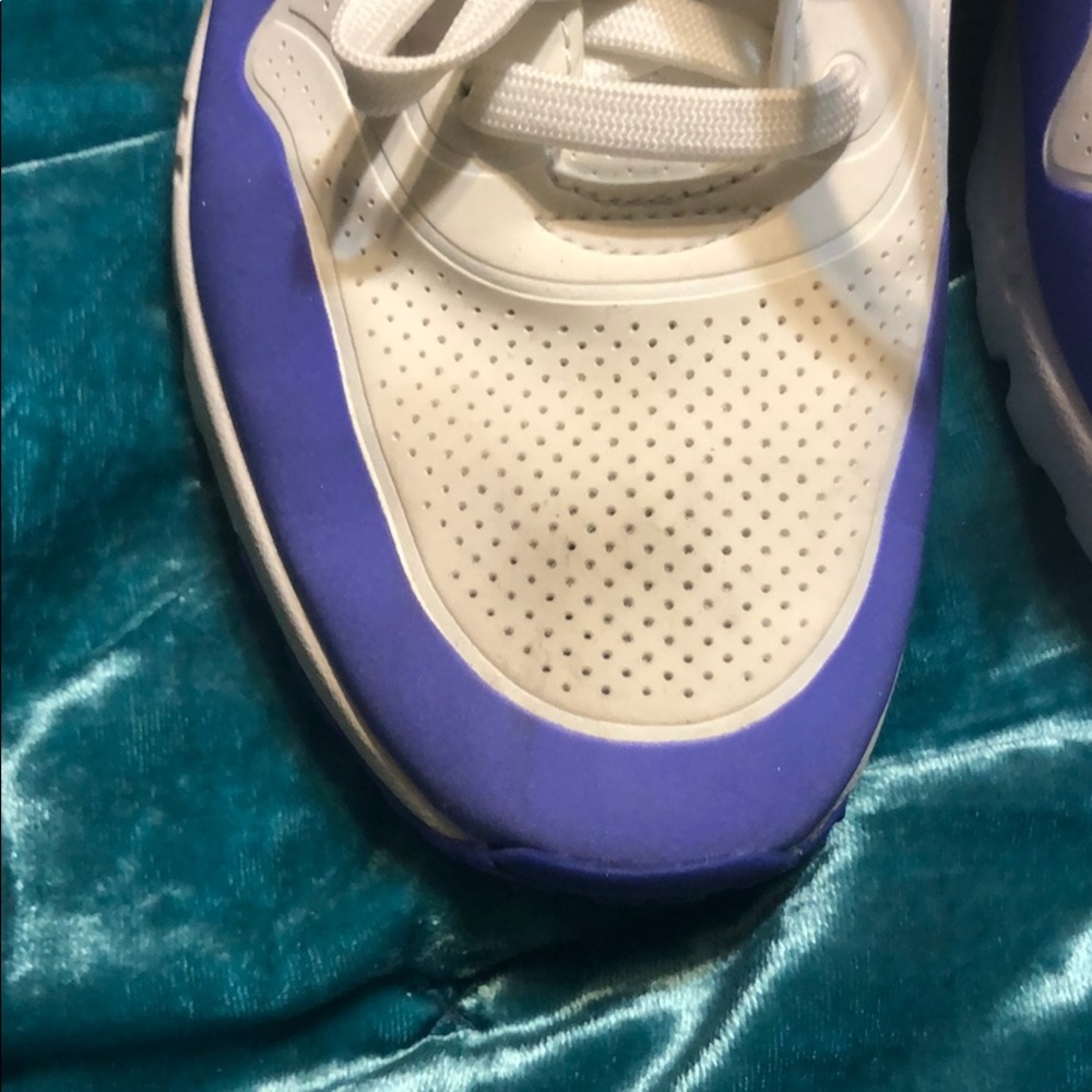 Nike Air